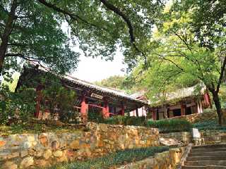 Historic Relics on Mt. Jongbang