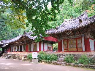 Sangwon Temple